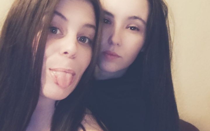 Couple de femme cherche moneyslave