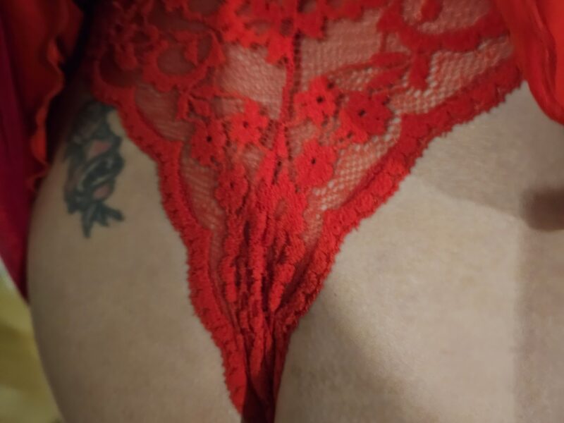 Stéphanie, la princesse que tu ne mérites pas… mais que tu vas supplier de servir.